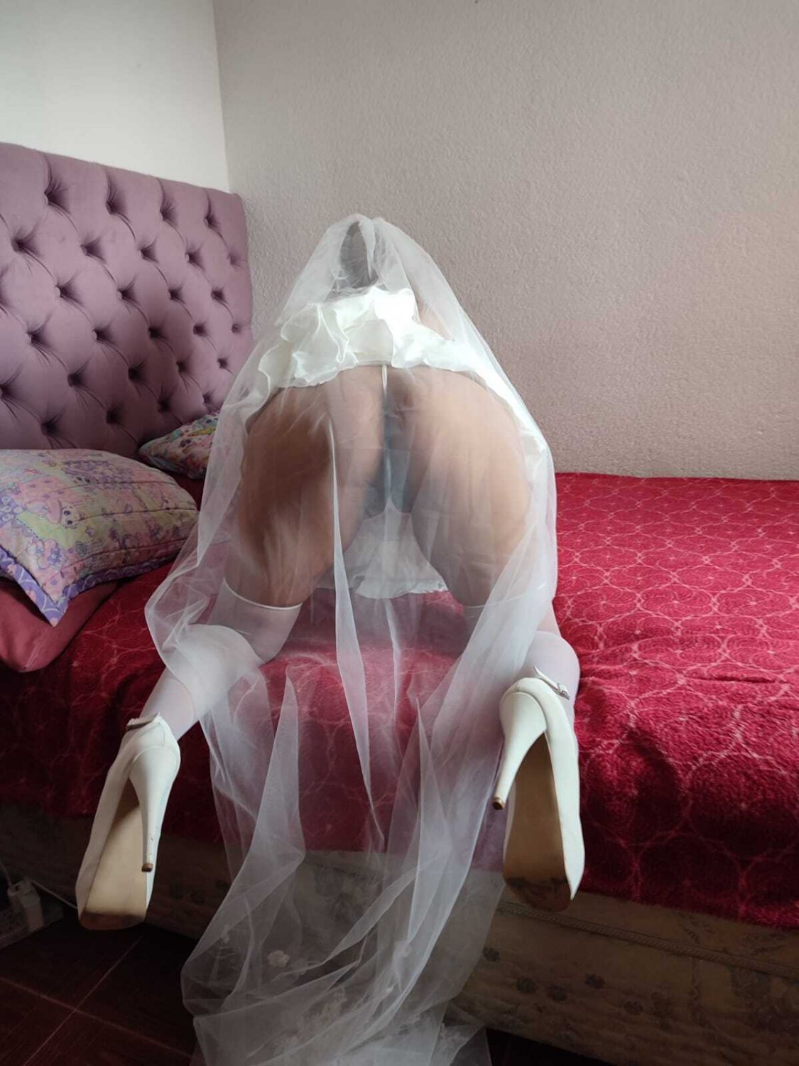 Wedding Dress Slut Wife #rsL1gUgT