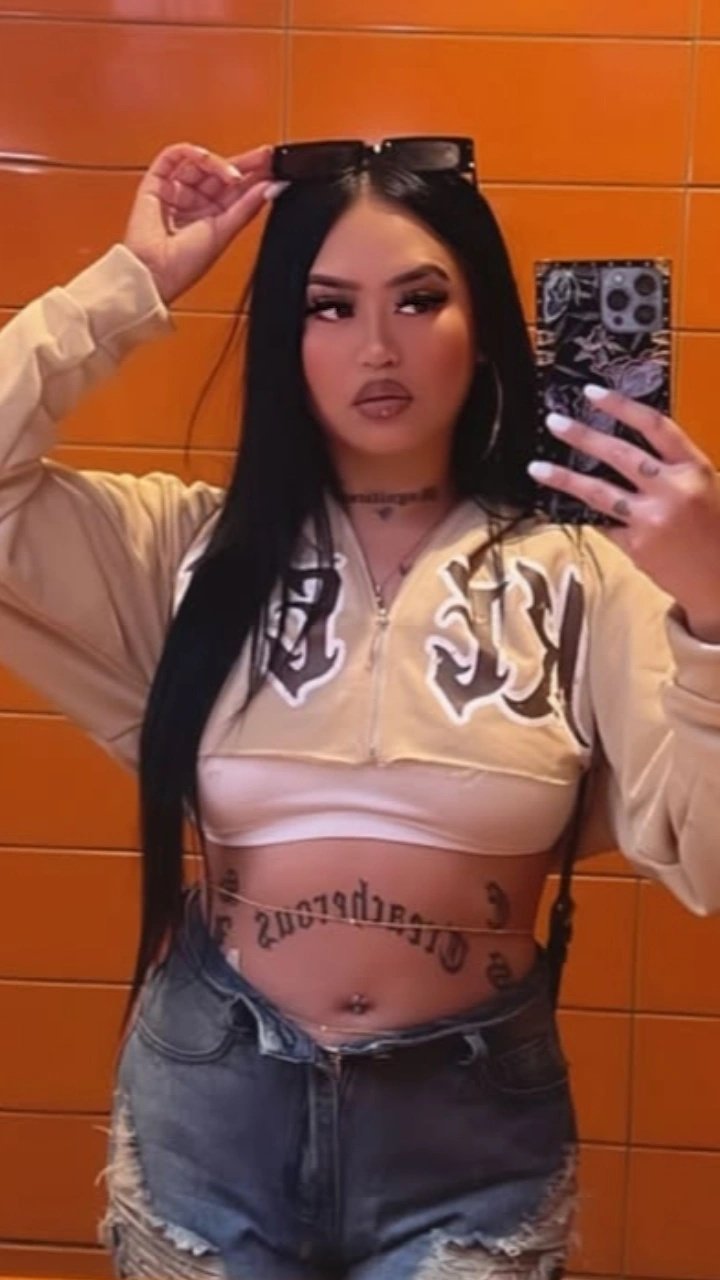 Tatted Asian 18 #1tUYTzqU