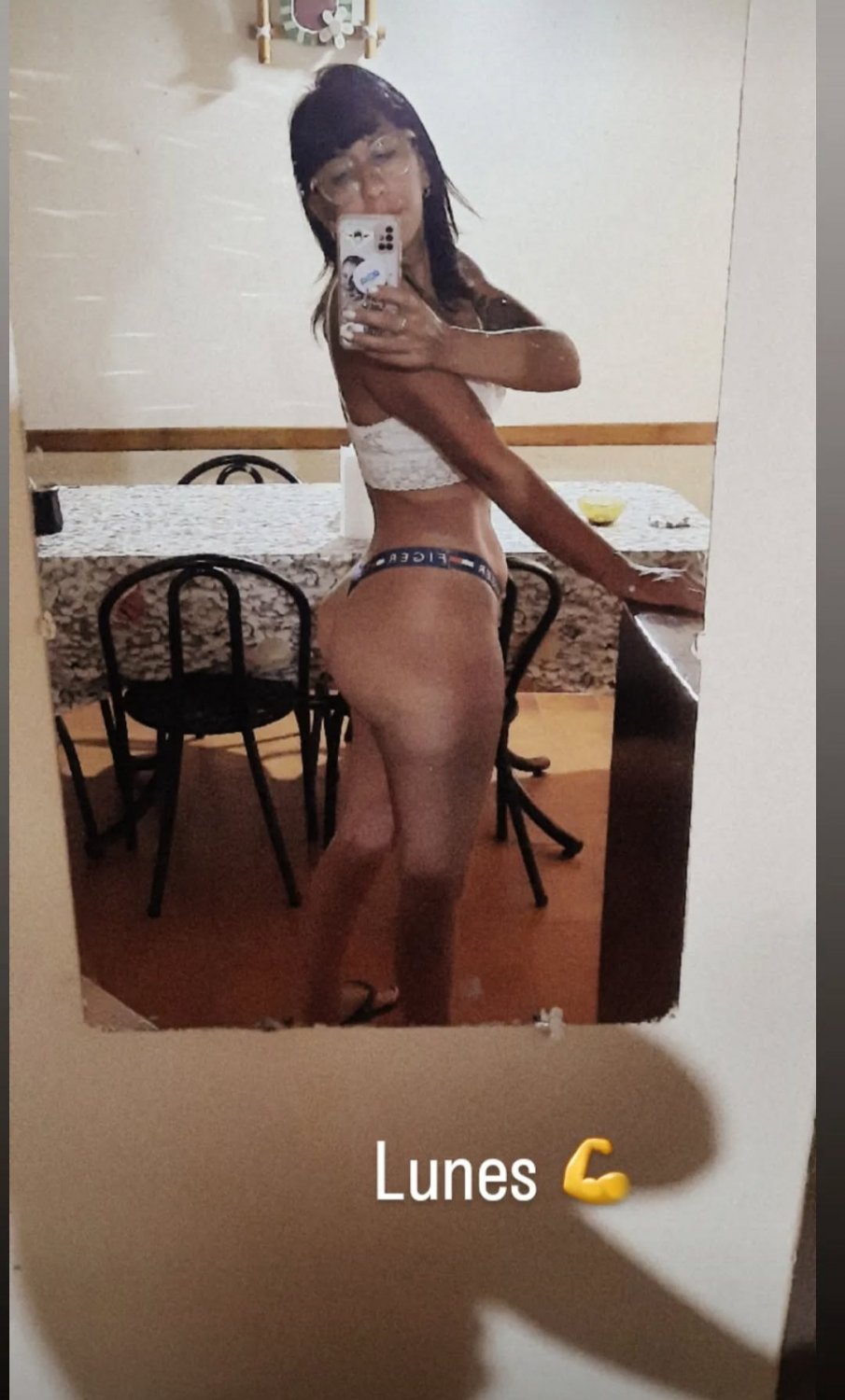 Milf culona IG #G83Y5eeO