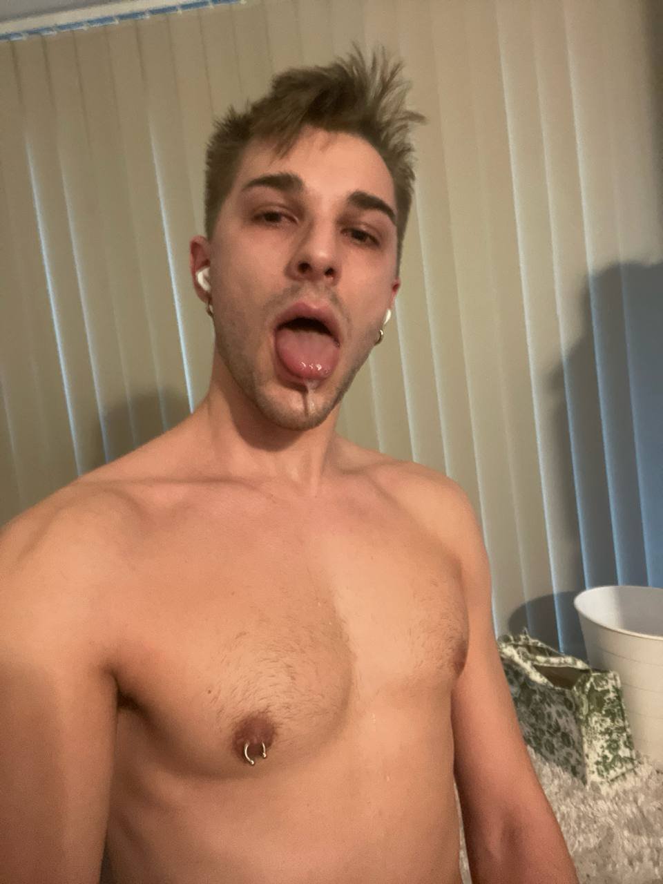 Bitch faggot #ffvlk5VD