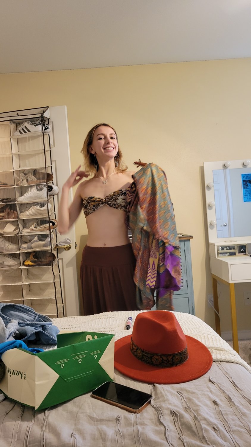 24yo coke whore Molly #iinHOZsf